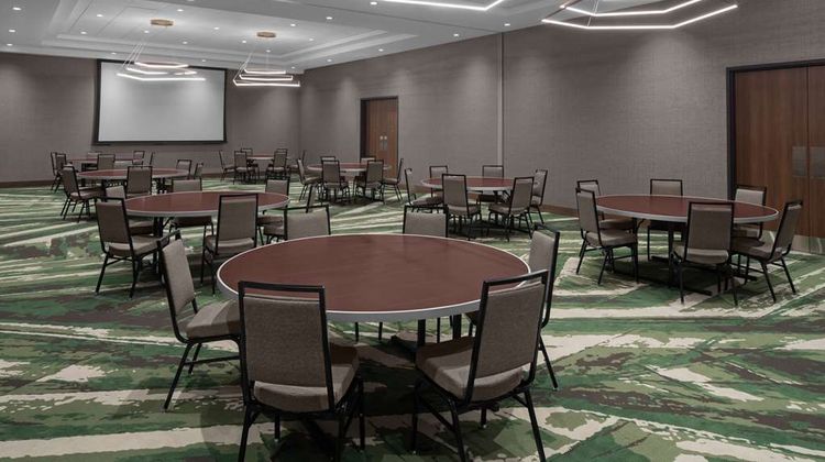 Embassy Suites by Hilton Madison Meeting