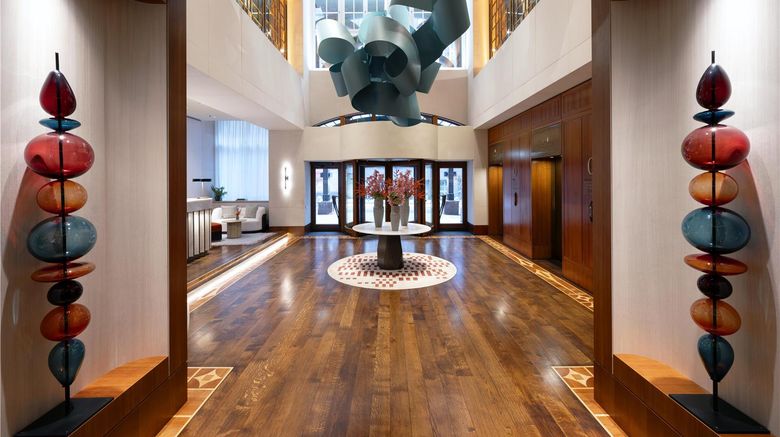 <b>Conrad Hamburg Lobby</b>. Images powered by <a href="https://iceportal.shijigroup.com/" title="IcePortal" target="_blank">IcePortal</a>.