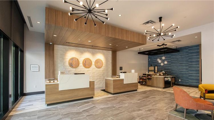 Hilton Garden Inn Dayton Downtown Lobby