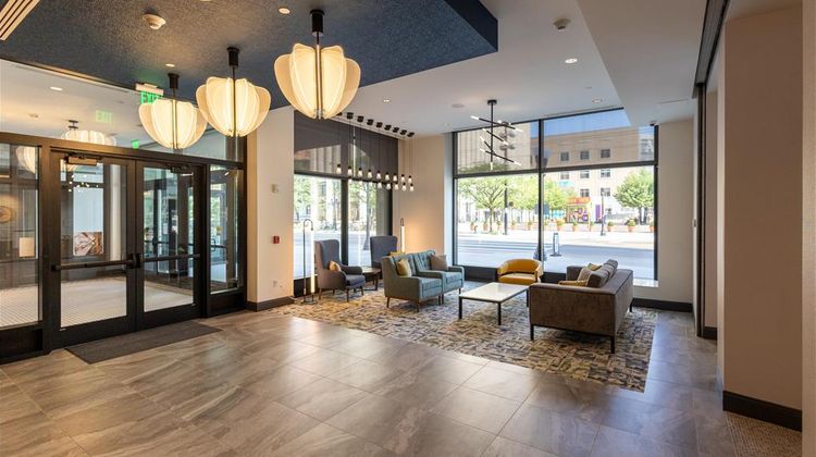 Hilton Garden Inn Dayton Downtown Lobby