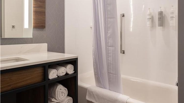 Hilton Garden Inn Dayton Downtown Room