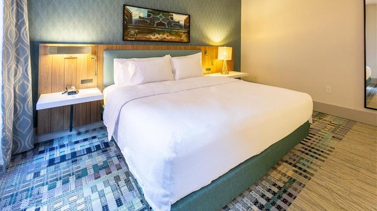 Hilton Garden Inn Dayton Downtown Room