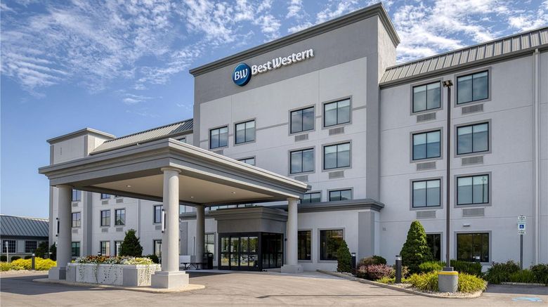 Best Western Byron Center Exterior. Images powered by <a href="https://iceportal.shijigroup.com" target="_blank" rel="noopener">Ice Portal</a>.