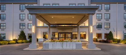 Best Western Byron Center Exterior