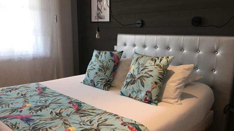 <b>La Bonbonniere, Sure Hotel Coll by BW Room</b>. Images powered by <a href="https://iceportal.shijigroup.com/" title="IcePortal" target="_blank">IcePortal</a>.