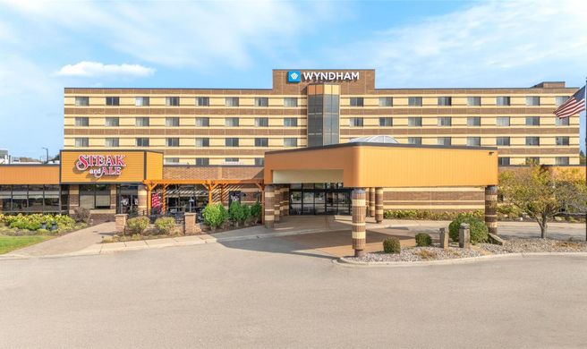 Wyndham Minneapolis South Burnsville Exterior