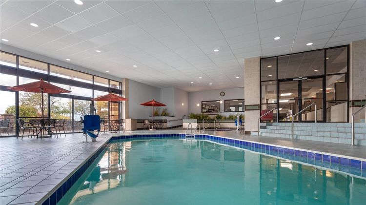 Wyndham Minneapolis South Burnsville Pool