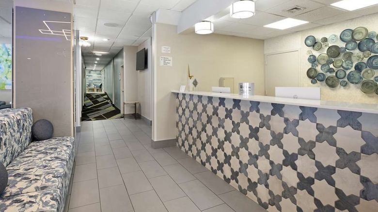 <b>Best Western Mystic Lobby</b>. Images powered by <a href="https://iceportal.shijigroup.com/" title="IcePortal" target="_blank">IcePortal</a>.