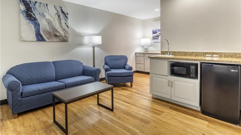 <b>Best Western Mystic Room</b>. Images powered by <a href="https://iceportal.shijigroup.com/" title="IcePortal" target="_blank">IcePortal</a>.