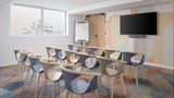 Hampton by Hilton Charles de Gaulle Meeting