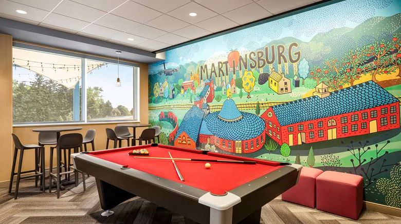 <b>Tru by Hilton Martinsburg Lobby</b>. Images powered by <a href="https://iceportal.shijigroup.com/" title="IcePortal" target="_blank">IcePortal</a>.