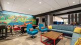 Tru by Hilton Martinsburg Lobby