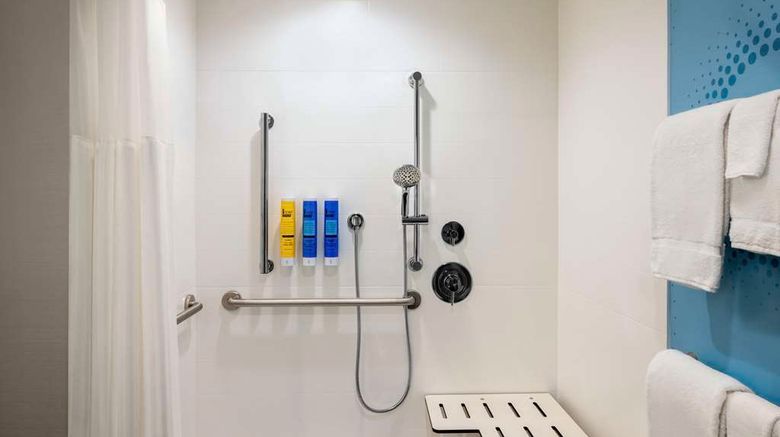 <b>Tru by Hilton Martinsburg Room</b>. Images powered by <a href="https://iceportal.shijigroup.com/" title="IcePortal" target="_blank">IcePortal</a>.