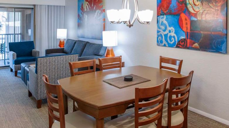<b>Hilton Vacation Club Polynesian Isles Room</b>. Images powered by <a href="https://iceportal.shijigroup.com/" title="IcePortal" target="_blank">IcePortal</a>.