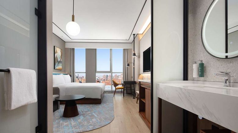 <b>Hilton Garden Inn Daxing Jinyuan Road Room</b>. Images powered by <a href="https://iceportal.shijigroup.com/" title="IcePortal" target="_blank">IcePortal</a>.