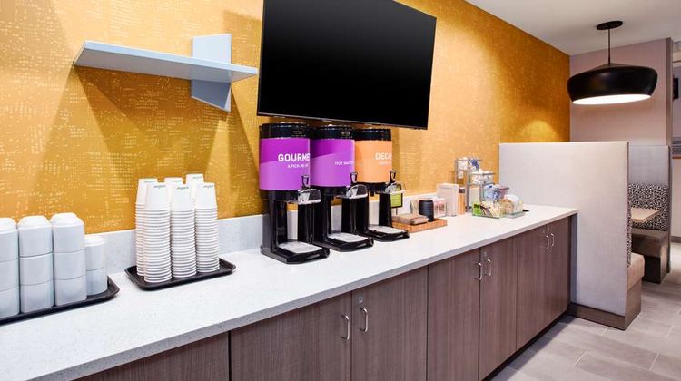 Home2 Suites by Hilton Grand Rapids NE Restaurant