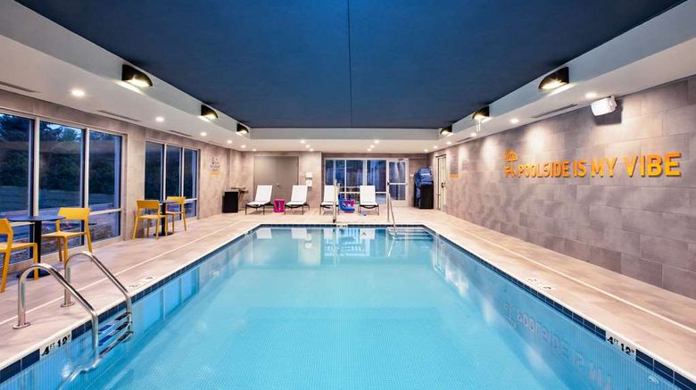 <b>Home2 Suites by Hilton Grand Rapids NE Pool</b>. Images powered by <a href="https://iceportal.shijigroup.com/" title="IcePortal" target="_blank">IcePortal</a>.