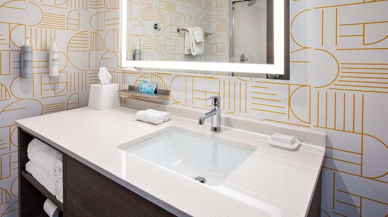 <b>Home2 Suites by Hilton Grand Rapids NE Room</b>. Images powered by <a href="https://iceportal.shijigroup.com/" title="IcePortal" target="_blank">IcePortal</a>.