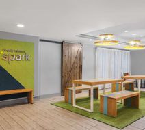 Spark by Hilton Historic District Lobby