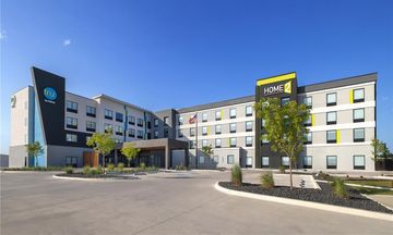 Tru by Hilton Fort Worth Lake Worth