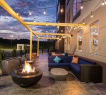 Tru by Hilton Lexington Exterior
