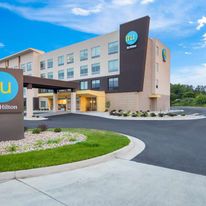 Tru by Hilton Lexington