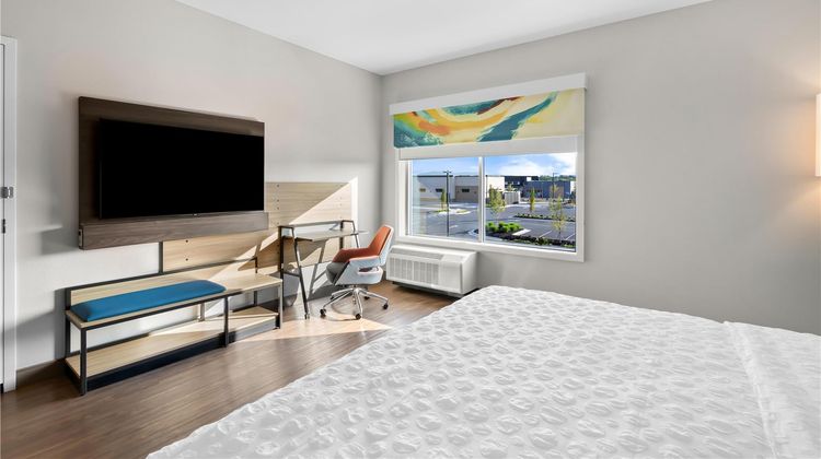Tru by Hilton Lexington Room