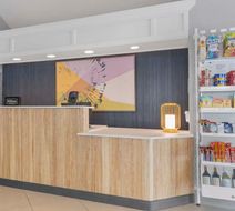 Spark by Hilton Orlando near SeaWorld Lobby