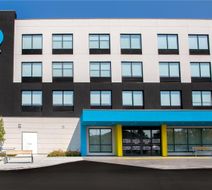 Tru by Hilton Gananoque Exterior