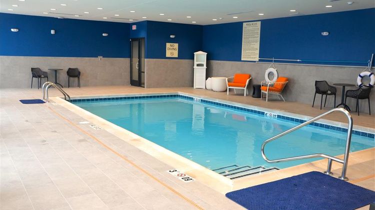 Hampton Inn by Hilton Cabot Pool