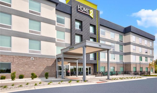 Home2 Suites Traverse City Exterior