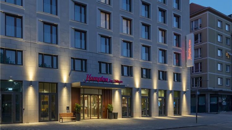 Gewandhaus Dresden, Autograph Collection Exterior