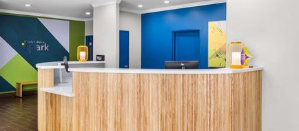 Spark by Hilton Pearland Lobby