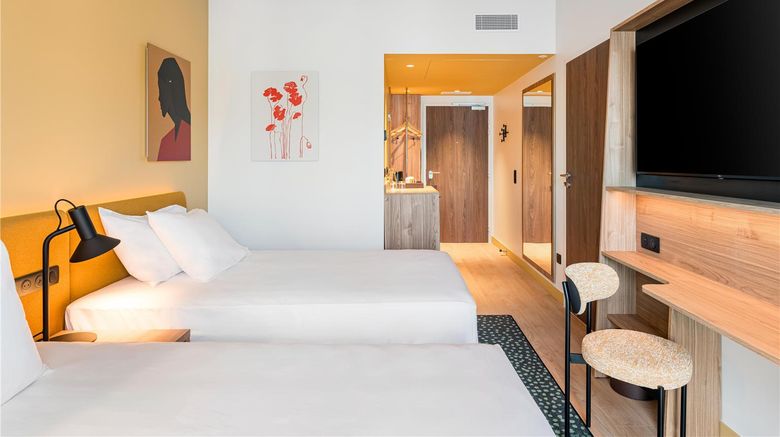 <b>Hampton Merignac Room</b>. Images powered by <a href="https://iceportal.shijigroup.com/" title="IcePortal" target="_blank">IcePortal</a>.
