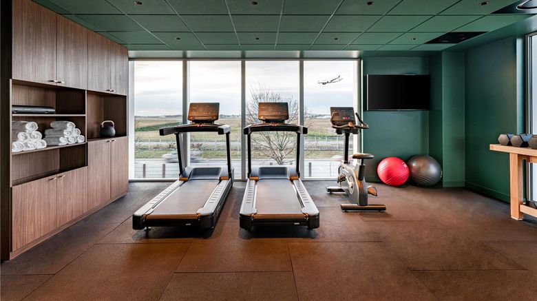<b>Hampton Merignac Health</b>. Images powered by <a href="https://iceportal.shijigroup.com/" title="IcePortal" target="_blank">IcePortal</a>.