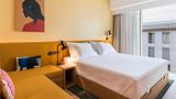 Hampton Merignac Room