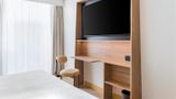 Hampton Merignac Room
