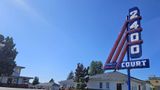 2400 Motel Exterior