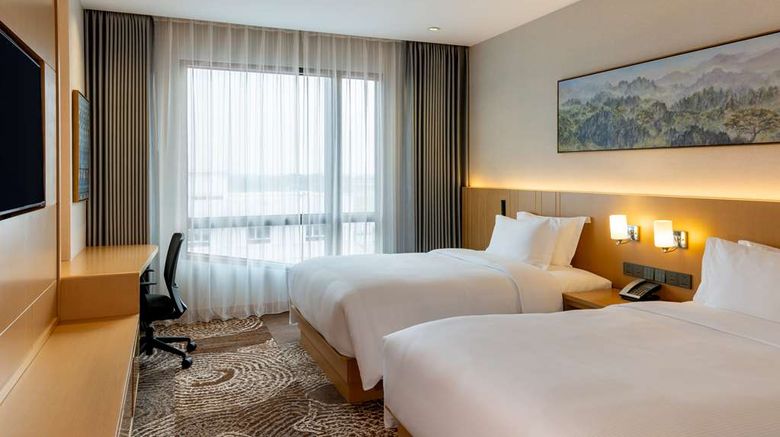 <b>DoubleTree by Hilton Vientiane Room</b>. Images powered by <a href="https://iceportal.shijigroup.com/" title="IcePortal" target="_blank">IcePortal</a>.