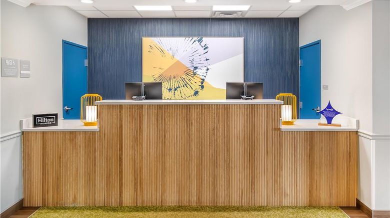 <b>Spark by Hilton Louisville South Lobby</b>. Images powered by <a href="https://iceportal.shijigroup.com/" title="IcePortal" target="_blank">IcePortal</a>.
