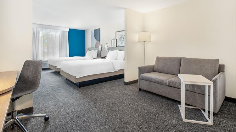 Spark by Hilton Louisville South Room