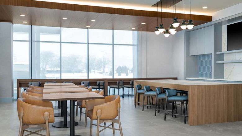 <b>Homewood Suites by Hilton Holland Lobby</b>. Images powered by <a href="https://iceportal.shijigroup.com/" title="IcePortal" target="_blank">IcePortal</a>.