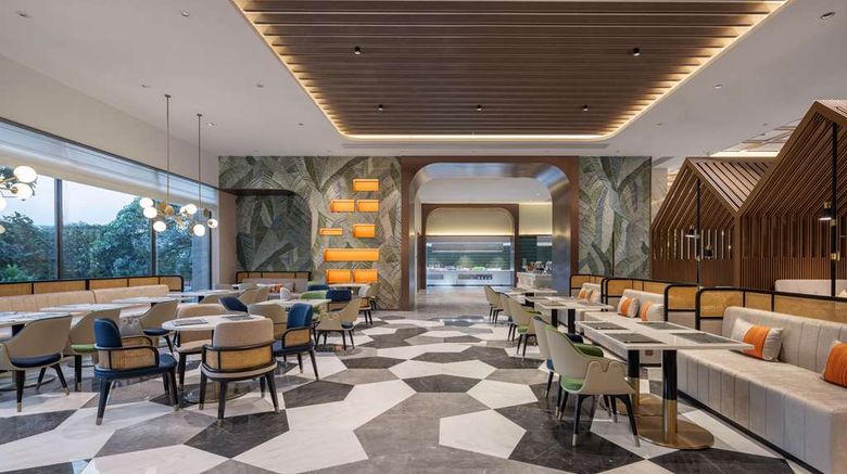 <b>Hilton Garden Inn Jiangmen Xinhui Restaurant</b>. Images powered by <a href="https://iceportal.shijigroup.com/" title="IcePortal" target="_blank">IcePortal</a>.