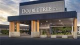 DoubleTree by Hilton Manhattan Exterior