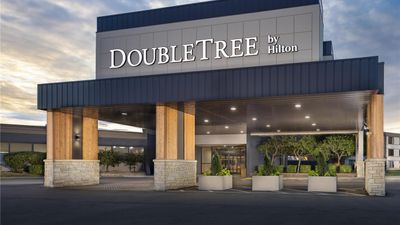 DoubleTree by Hilton Manhattan