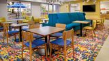 Hampton Inn by Hilton St Louis Airport Restaurant