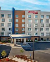 Hampton Inn by Hilton St Louis Airport