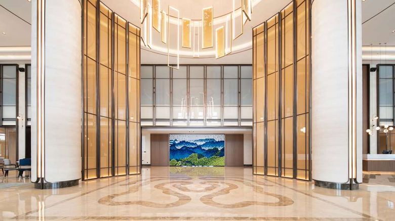 <b>Hilton Garden Inn Handan She County Lobby</b>. Images powered by <a href="https://iceportal.shijigroup.com/" title="IcePortal" target="_blank">IcePortal</a>.