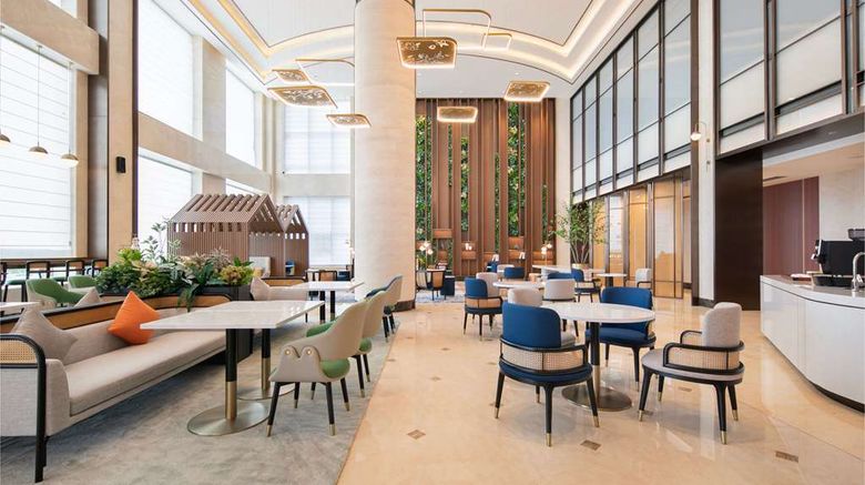 <b>Hilton Garden Inn Handan She County Lobby</b>. Images powered by <a href="https://iceportal.shijigroup.com/" title="IcePortal" target="_blank">IcePortal</a>.