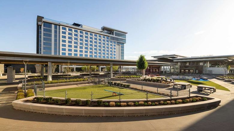 Hilton BNA Nashville Airport Terminal Exterior. Images powered by <a href="https://iceportal.shijigroup.com" target="_blank" rel="noopener">Ice Portal</a>.